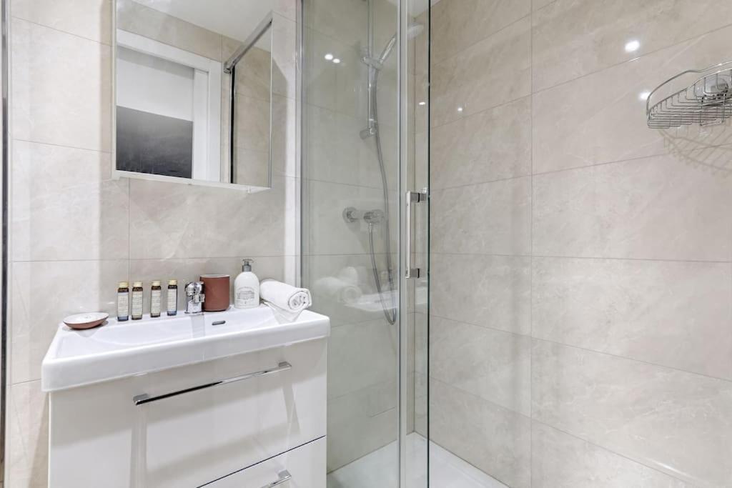 Sentier Historical Center III Charming Apartment Paris Exteriör bild